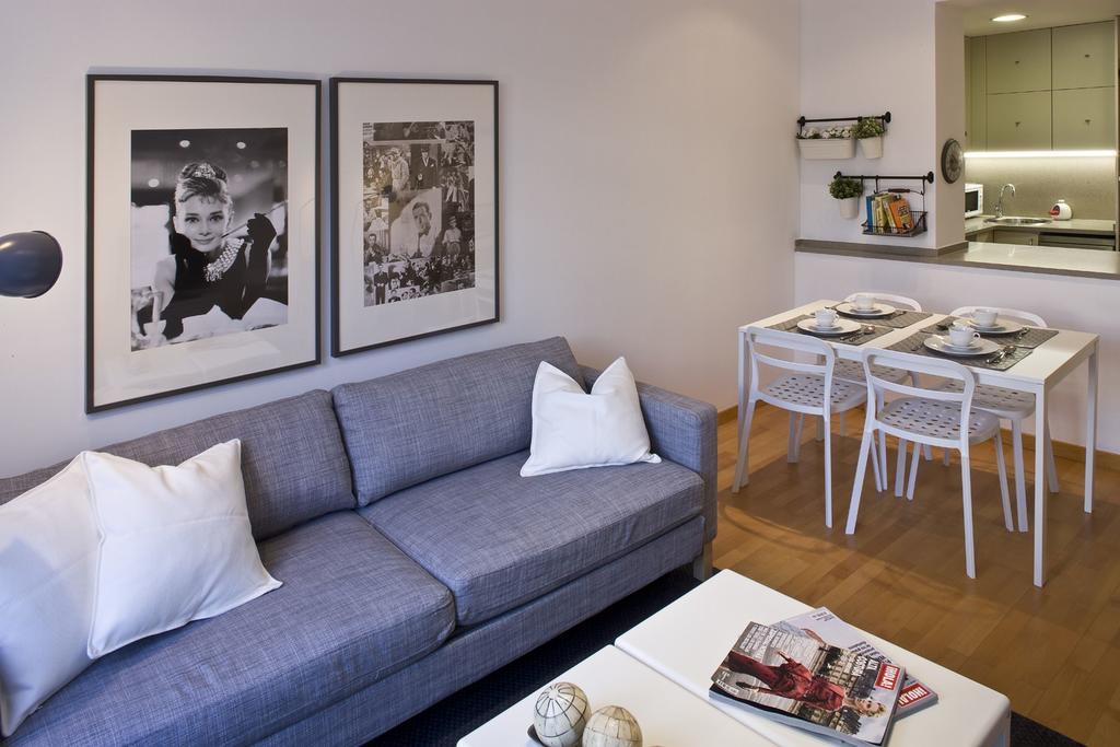Flateli Urquinaona Appartement