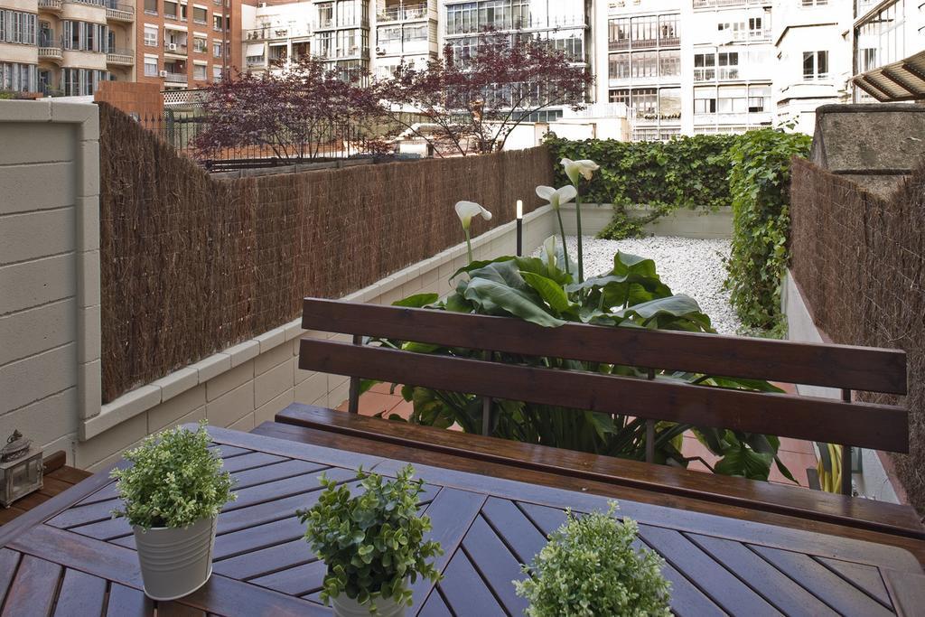 Flateli Urquinaona Appartement